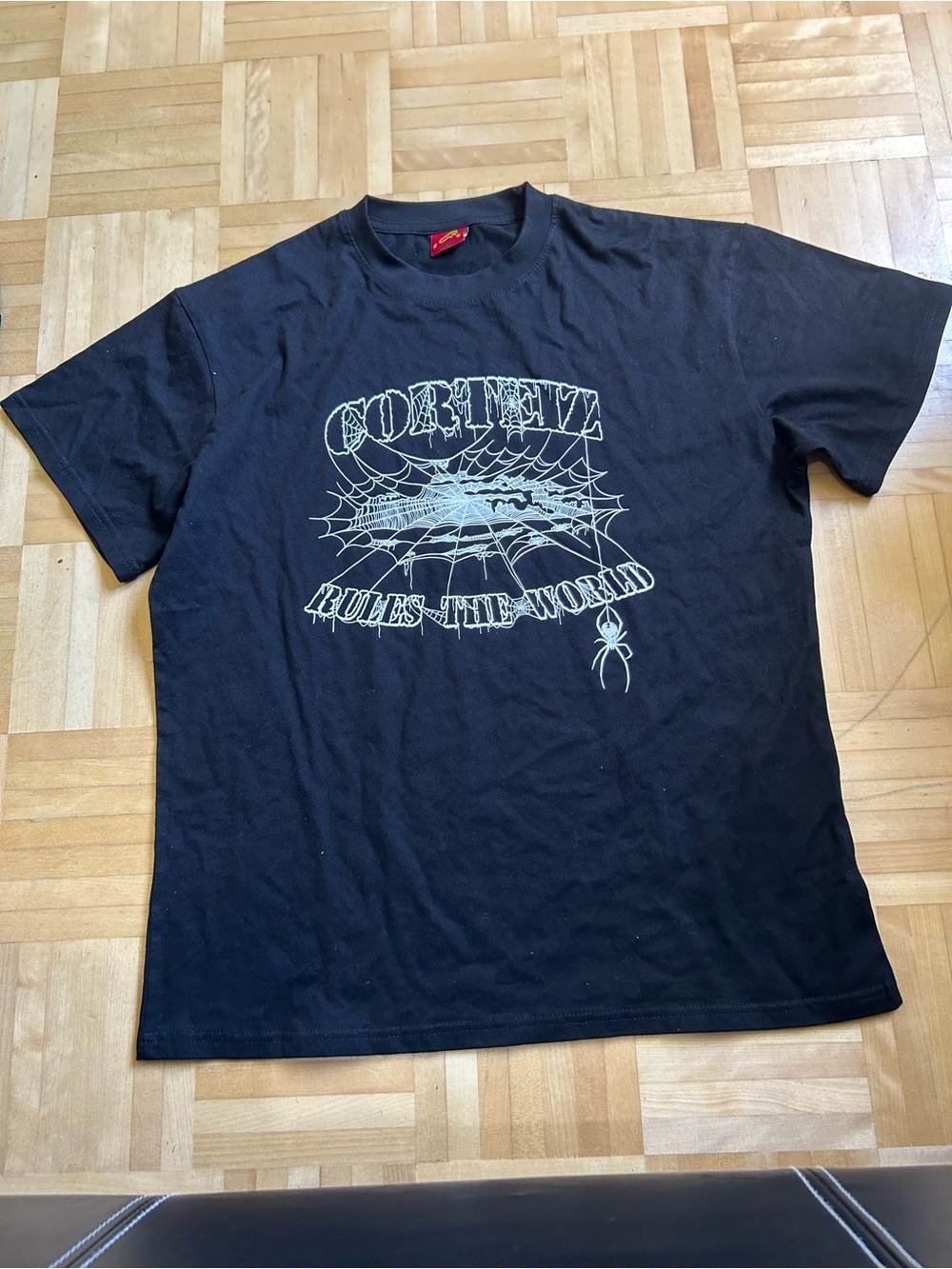 Black Short-Sleeve Corteiz Graphic Tee with Spider Web Motif